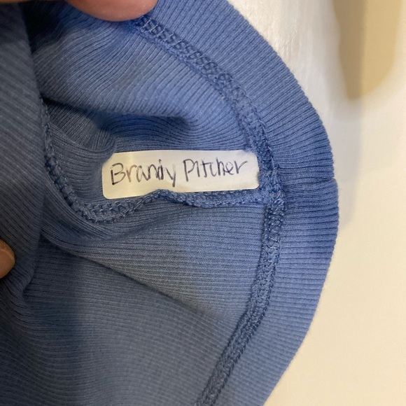 Banana Republic | Half Sleeve Ribbed Tee. French Blue. Size M. Worn Once On Set. - Picture 5 of 7